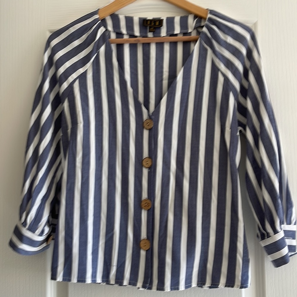 Top Blue and White